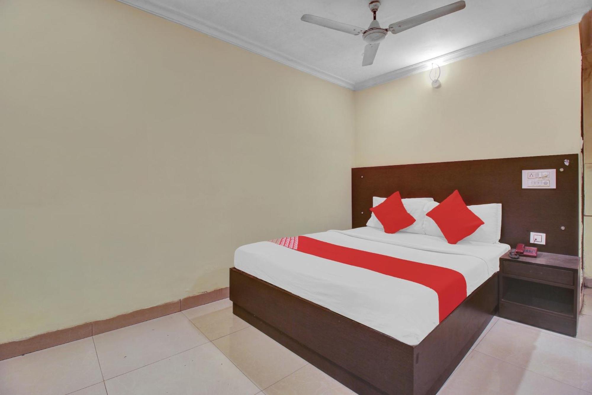 Hotel O Happy Rooms Hyderabad Esterno foto