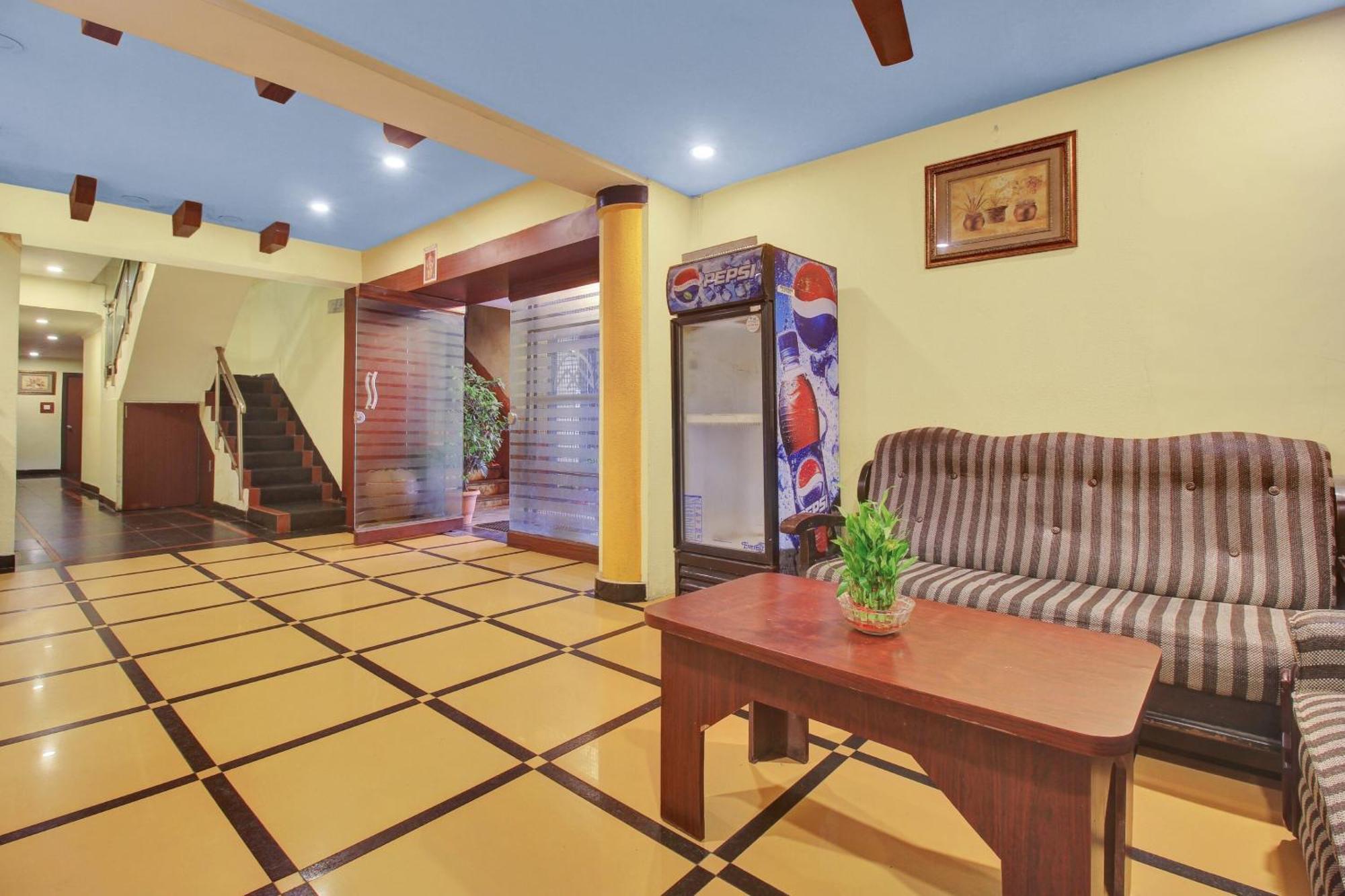 Hotel O Happy Rooms Hyderabad Esterno foto