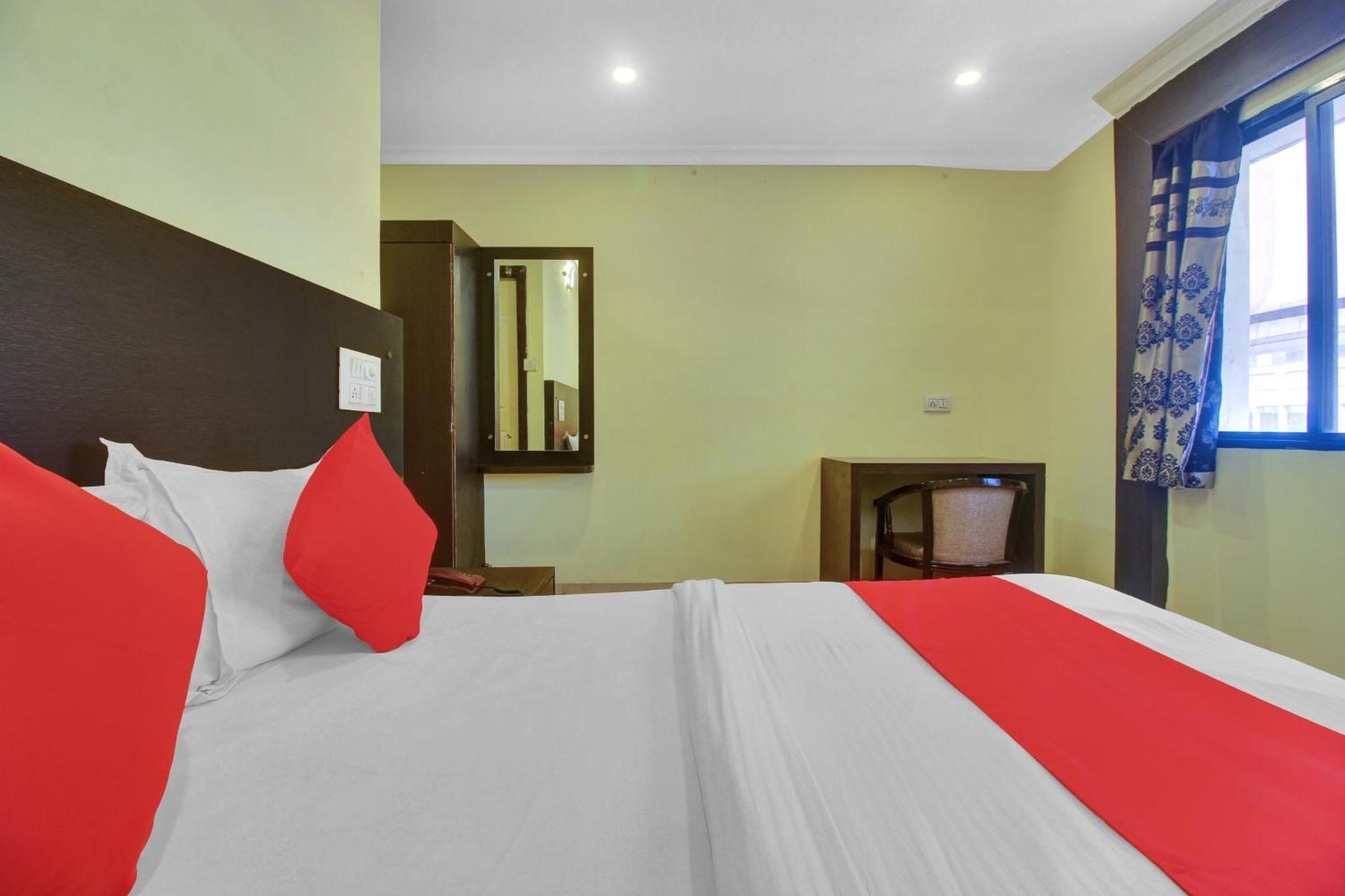 Hotel O Happy Rooms Hyderabad Esterno foto