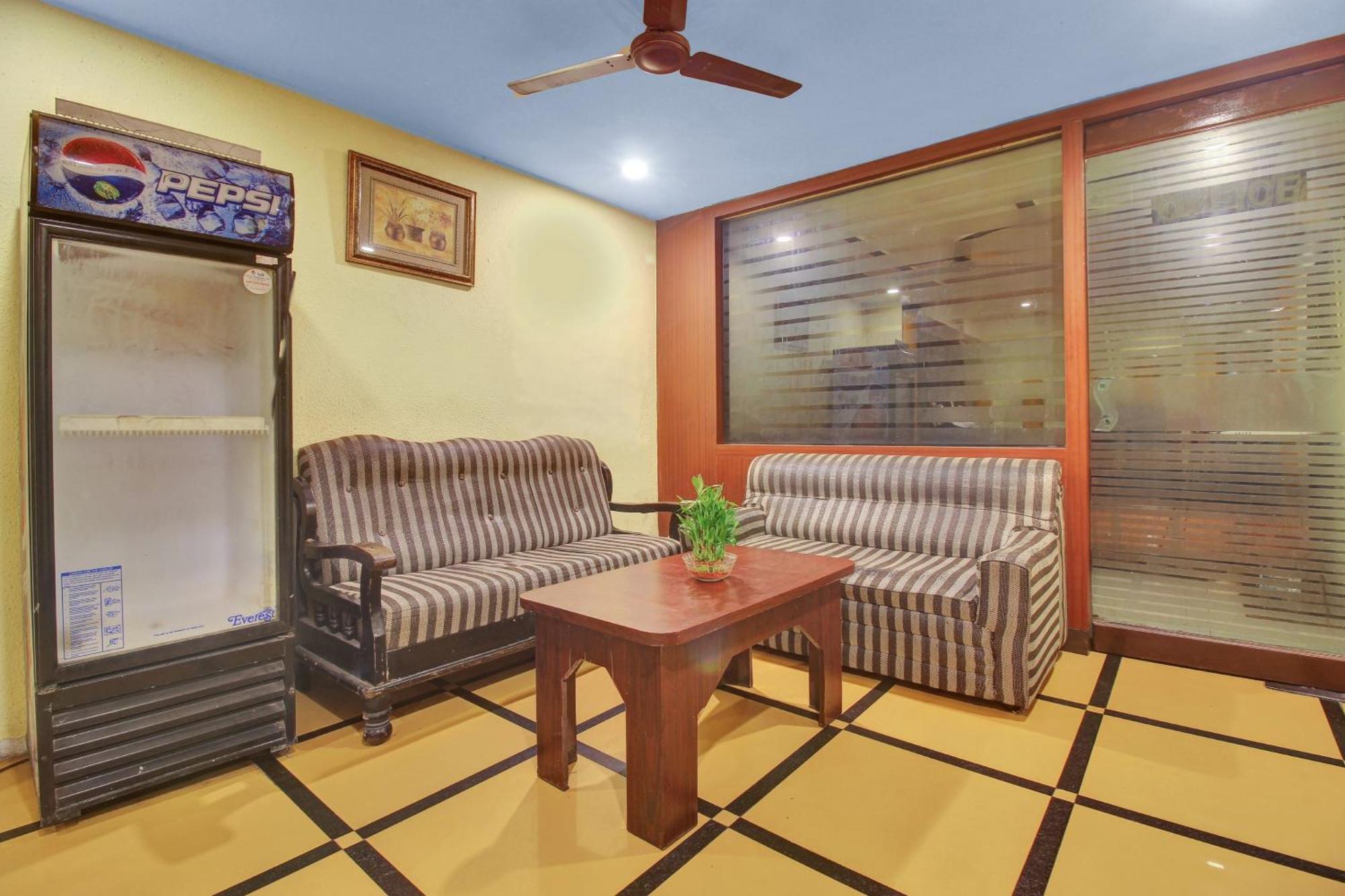 Hotel O Happy Rooms Hyderabad Esterno foto