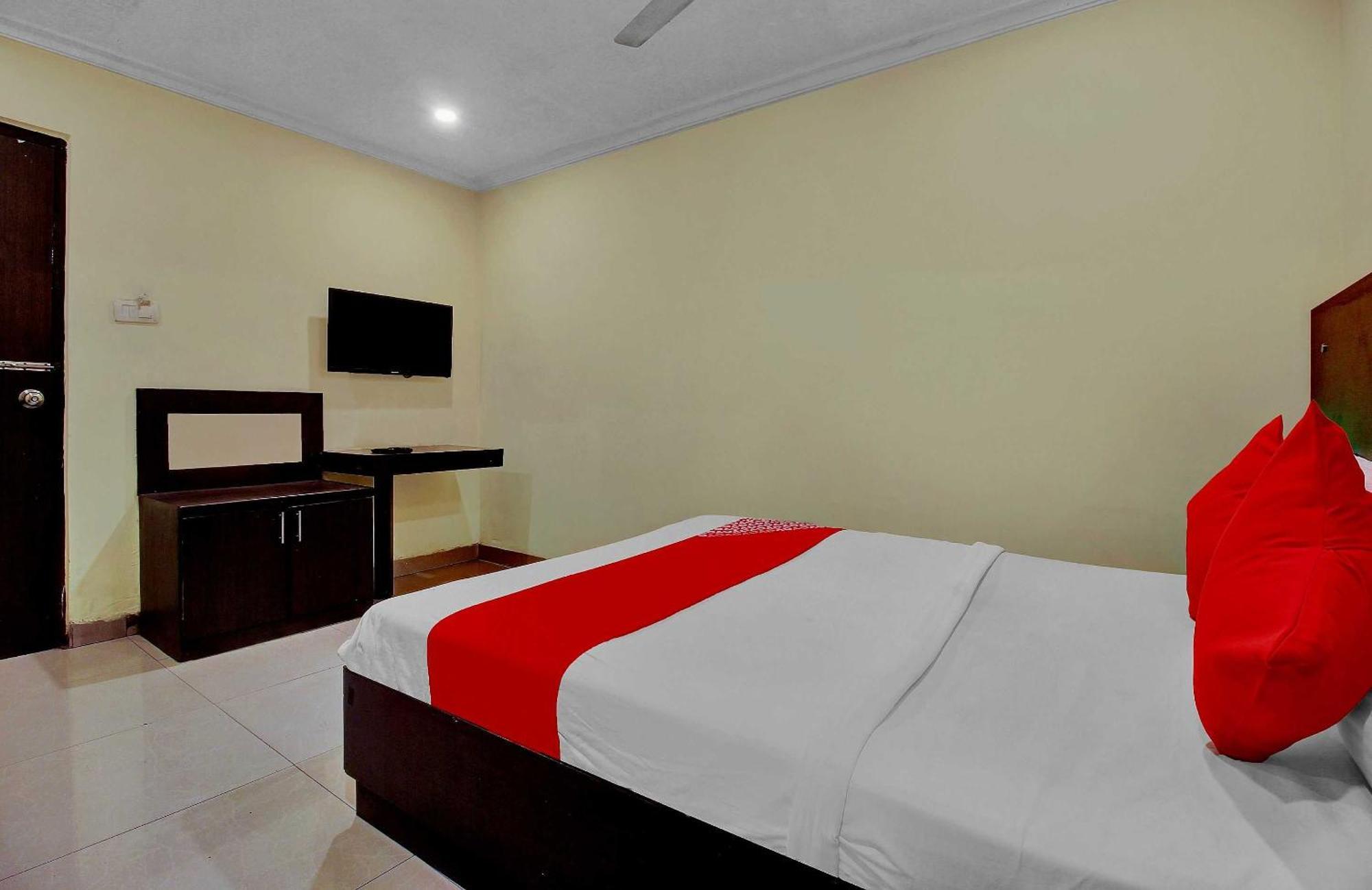 Hotel O Happy Rooms Hyderabad Esterno foto