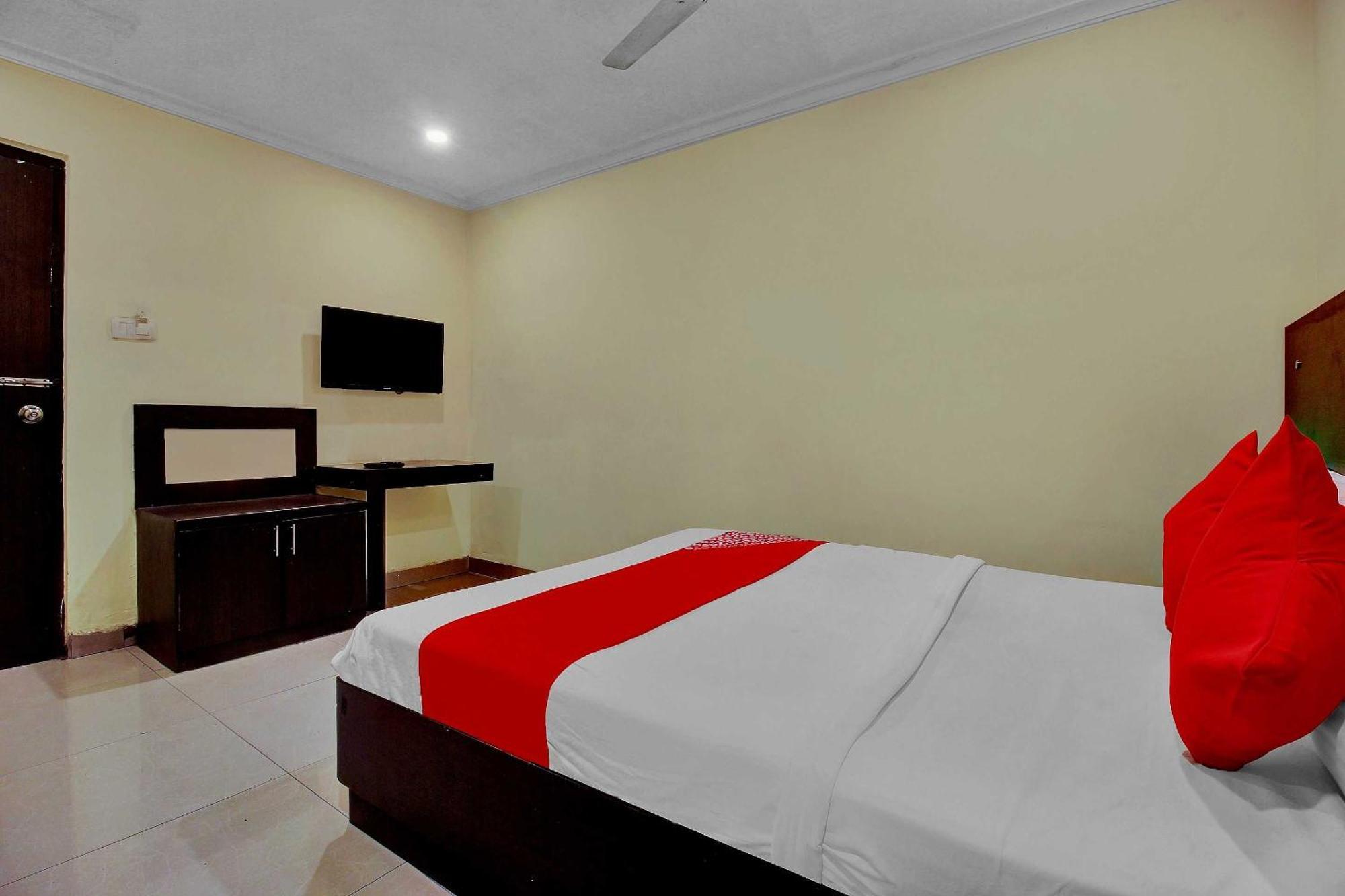 Hotel O Happy Rooms Hyderabad Esterno foto