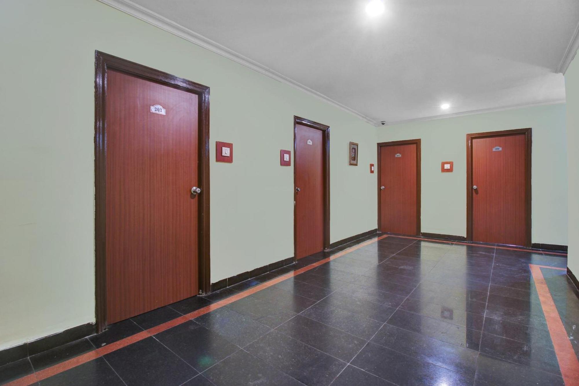 Hotel O Happy Rooms Hyderabad Esterno foto